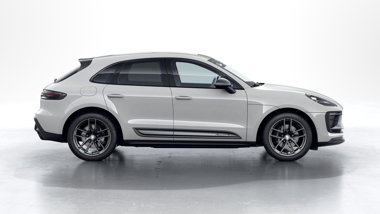 New 2026 Chalk Porsche T image 6