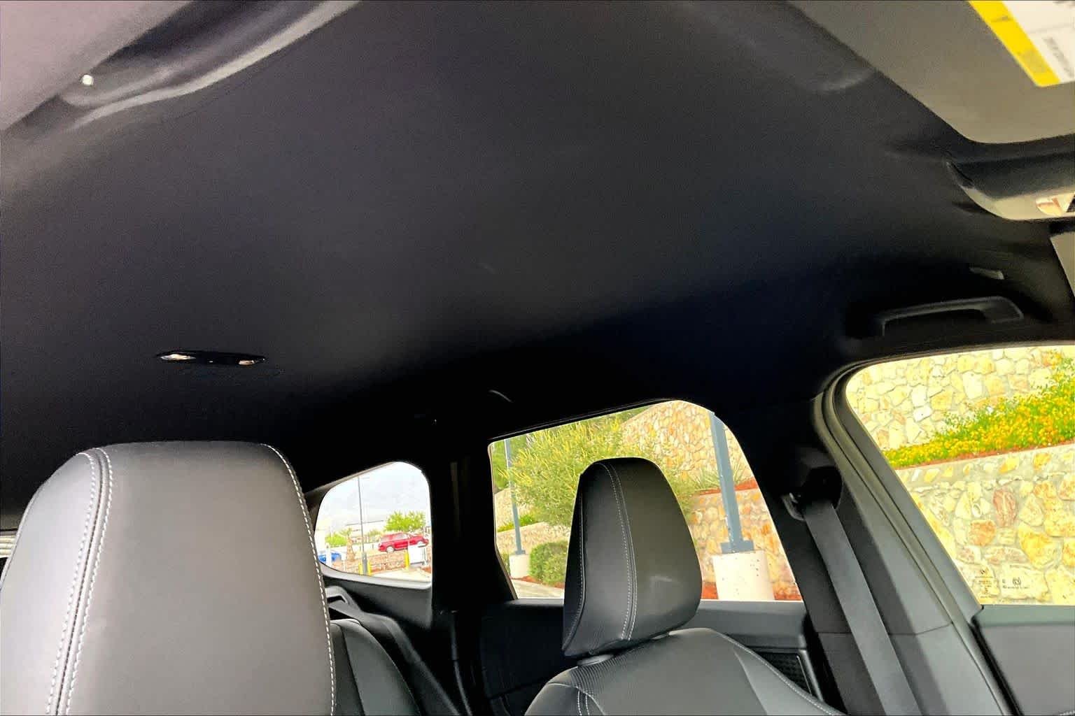 Used 2023 Alpine White BMW xDrive28i image 18