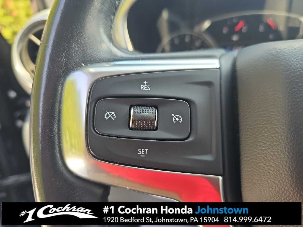 Used 2020 Midnight Blue Metallic Chevrolet LT image 22