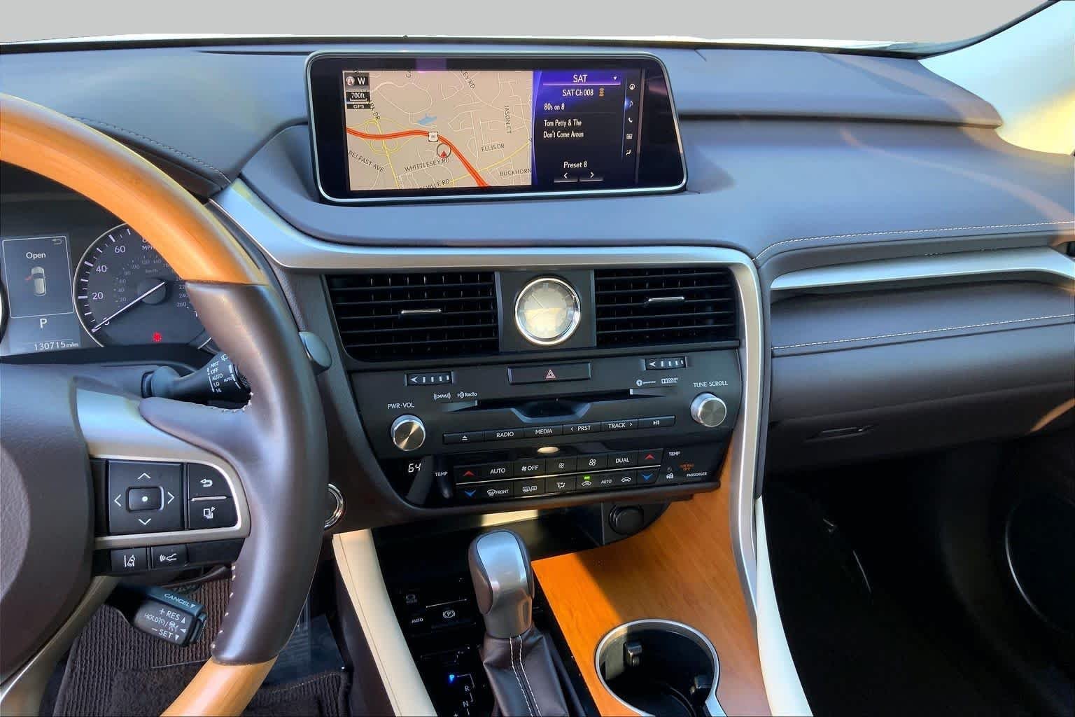 Used 2019 Eminent White Pearl Lexus  image 6