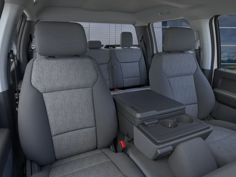 New 2026 Oxford White Ford XLT image 32