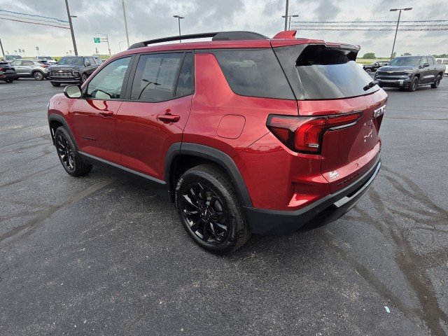 Used 2025 Volcanic Red Tintcoat GMC Elevation image 13