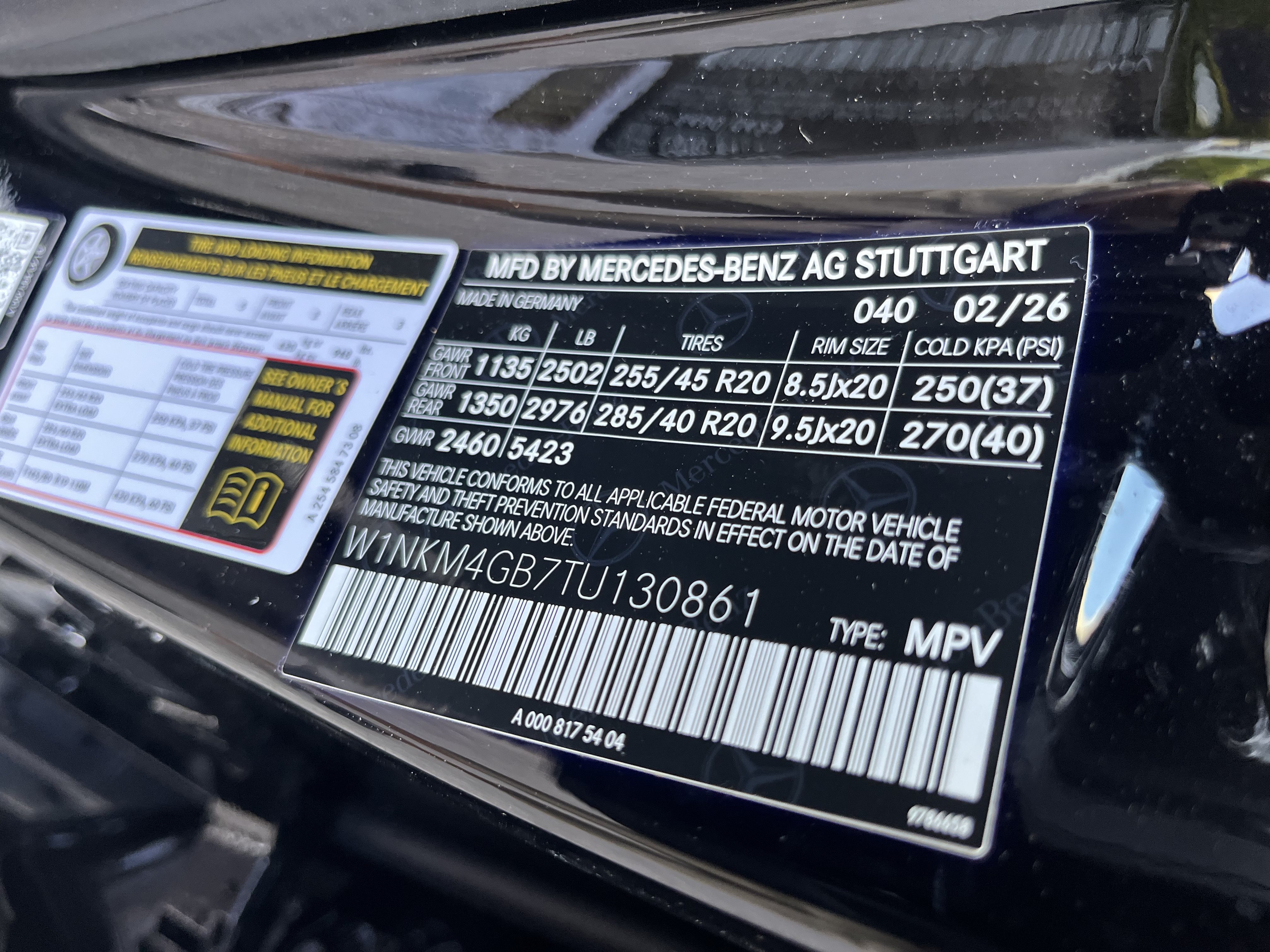 New 2026 Black Mercedes-Benz GLC 300 image 29