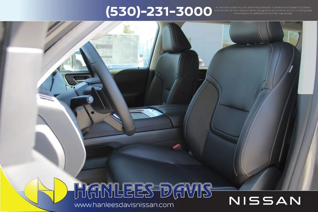 2026 Nissan Armada SV - Photo 11