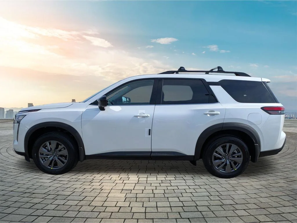 New 2026 Everest White Pearl Tricoat Nissan SV image 7
