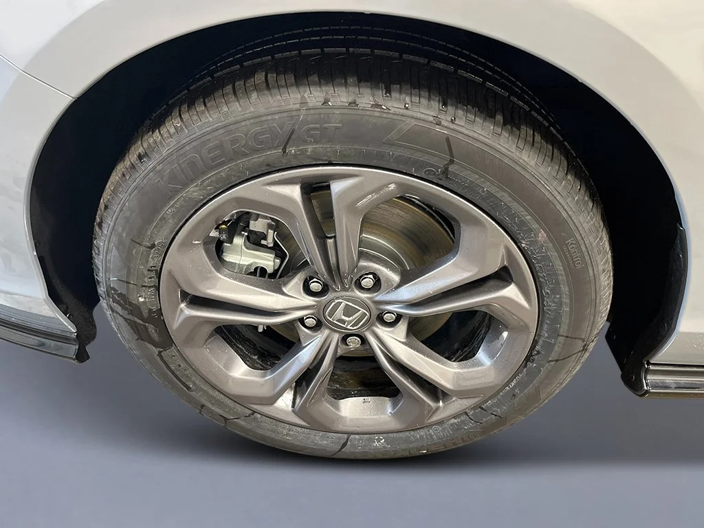 New 2026 Urban Gray Pearl Honda EX-L image 11