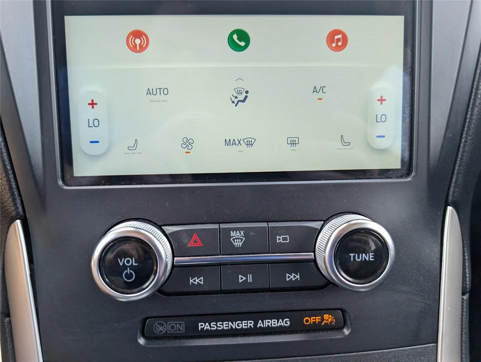 Used 2024 Agate Black Ford SEL image 14