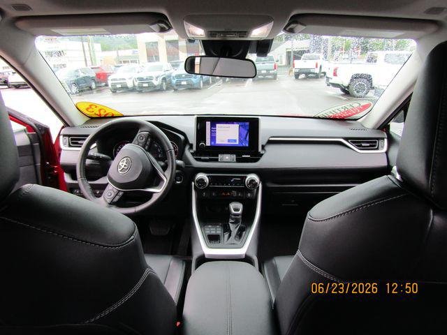 Certified Used 2023 RUBY FLARE PEARL Toyota  image 10