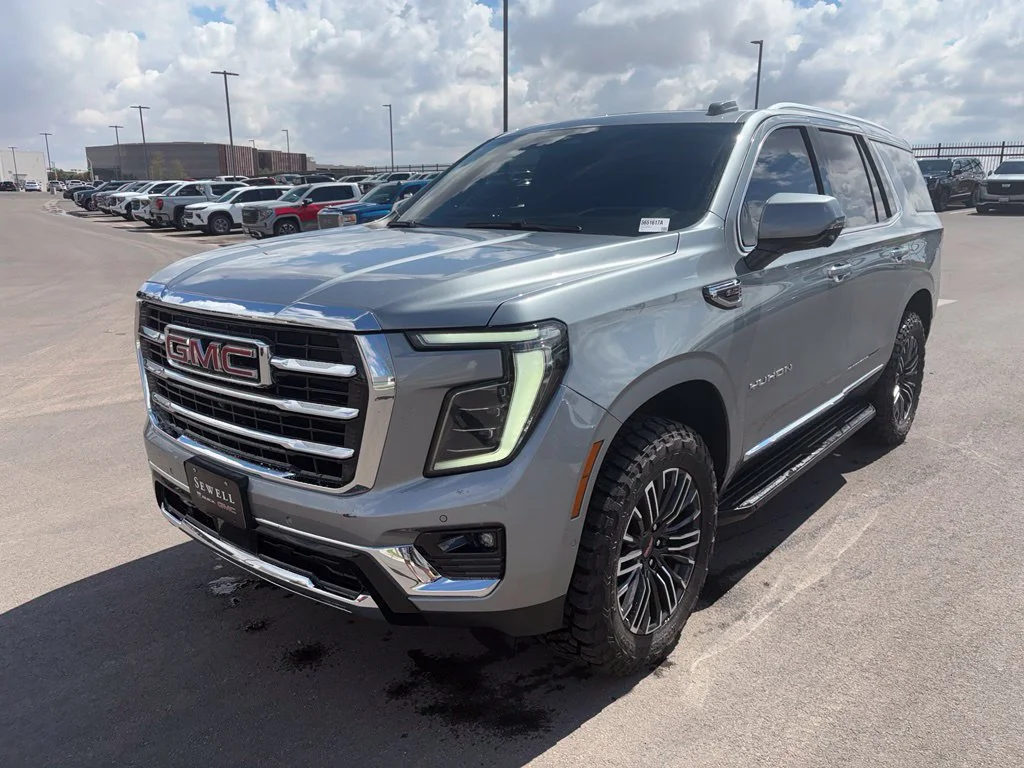 Used 2025 Sterling Metallic GMC Elevation image 1
