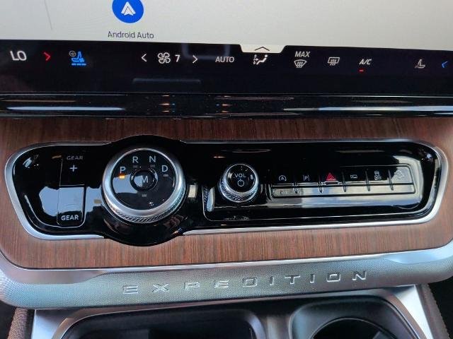 New 2026 Agate Black Metallic Ford King Ranch® image 88