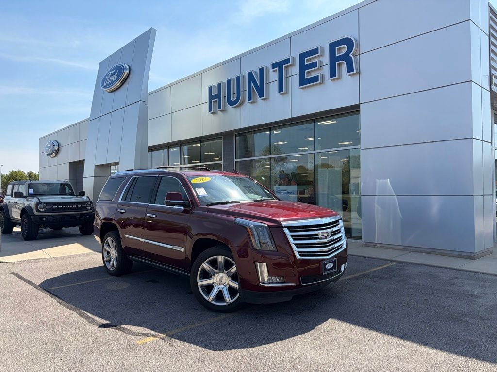 2017 Cadillac Escalade AWD Platinum's photo