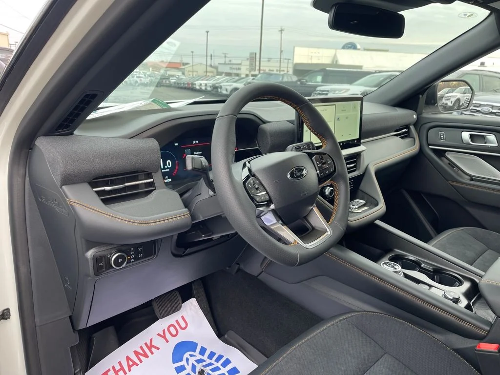 New 2026 Star White Metallic Tri-Coat Ford Tremor® image 13