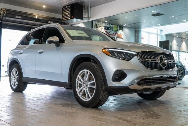 New 2026 Cirrus Silver Metallic Mercedes-Benz GLC 300 image 1