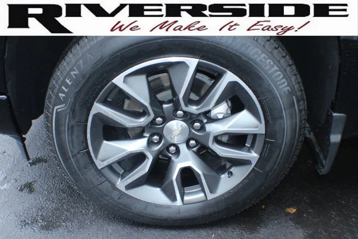 Used 2024 Black Chevrolet RST image 5