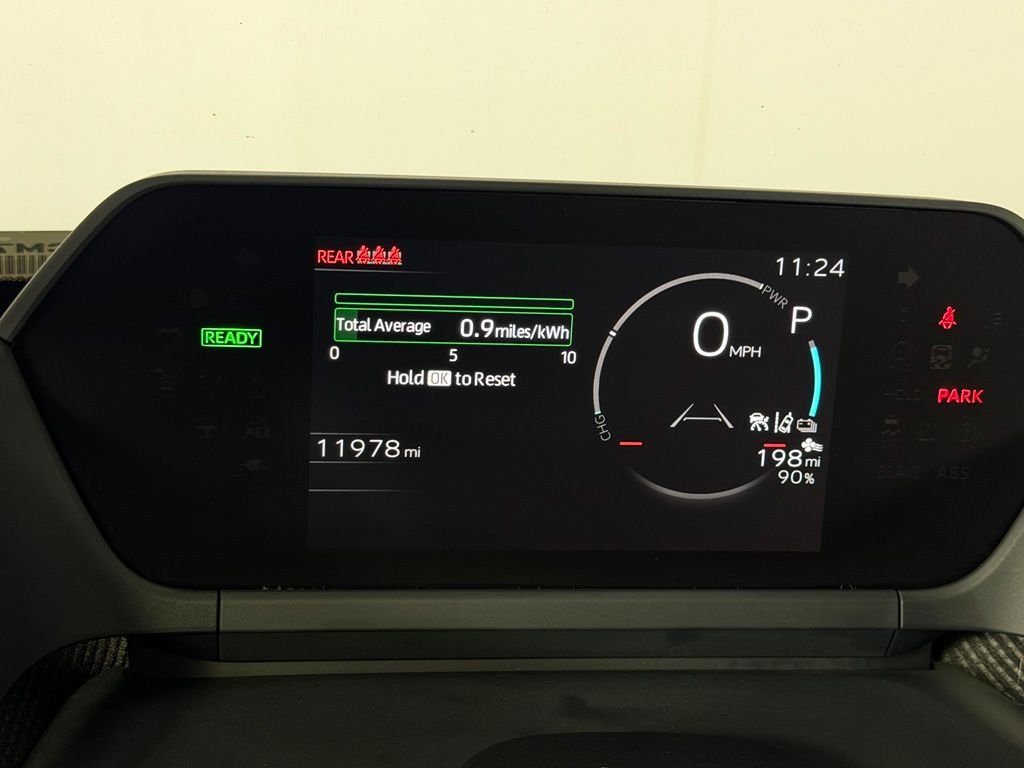 Used 2025 Beige Toyota XLE image 23