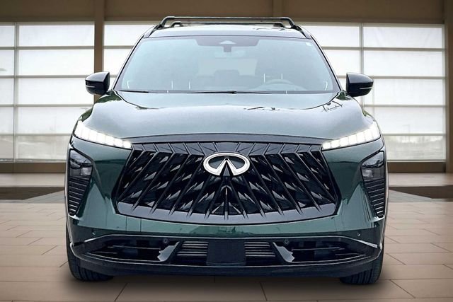 New 2027 DEEP EMERALD INFINITI SPORT image 3
