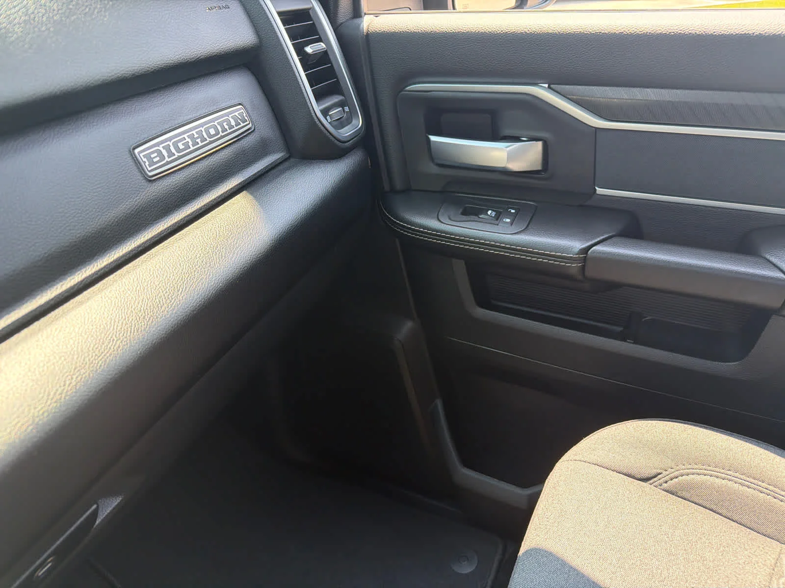 2026 RAM 2500 Big Horn - Photo 30