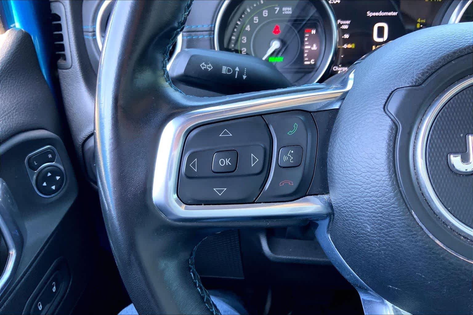 Used 2022 Hydro Blue Pearlcoat Jeep Unlimited Rubicon image 24
