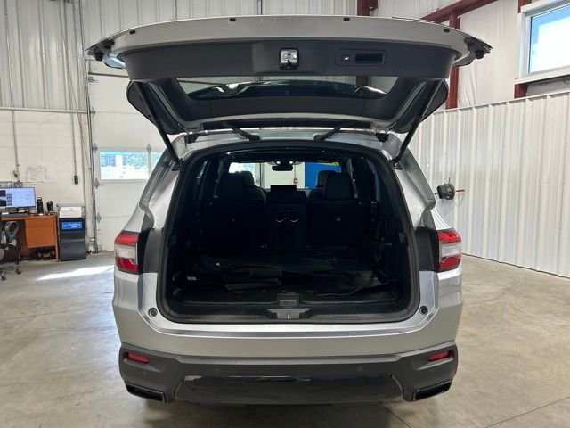 Certified Used 2026 Solar Silver Metallic Honda Black Edition image 22