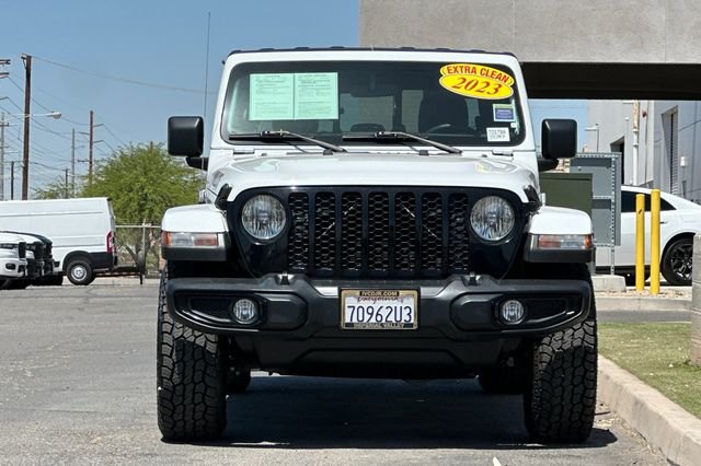 Certified Used 2023 White/off-white Jeep Willys image 9