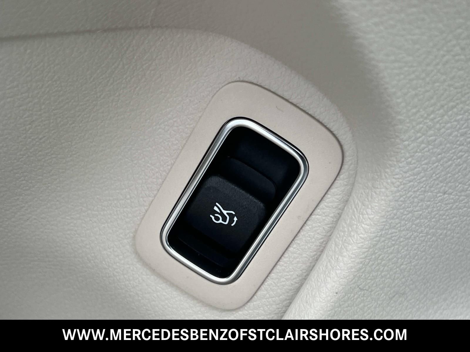 New 2026 Polar White Mercedes-Benz CLA 250 image 19