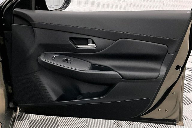 New 2026 Imperial Bronze Nissan SV image 33