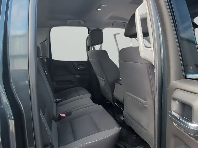 Used 2017 Gray GMC SLE image 35
