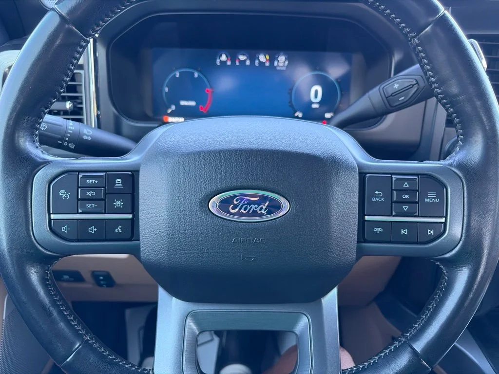 Used 2024 Oxford White Ford Lariat image 21