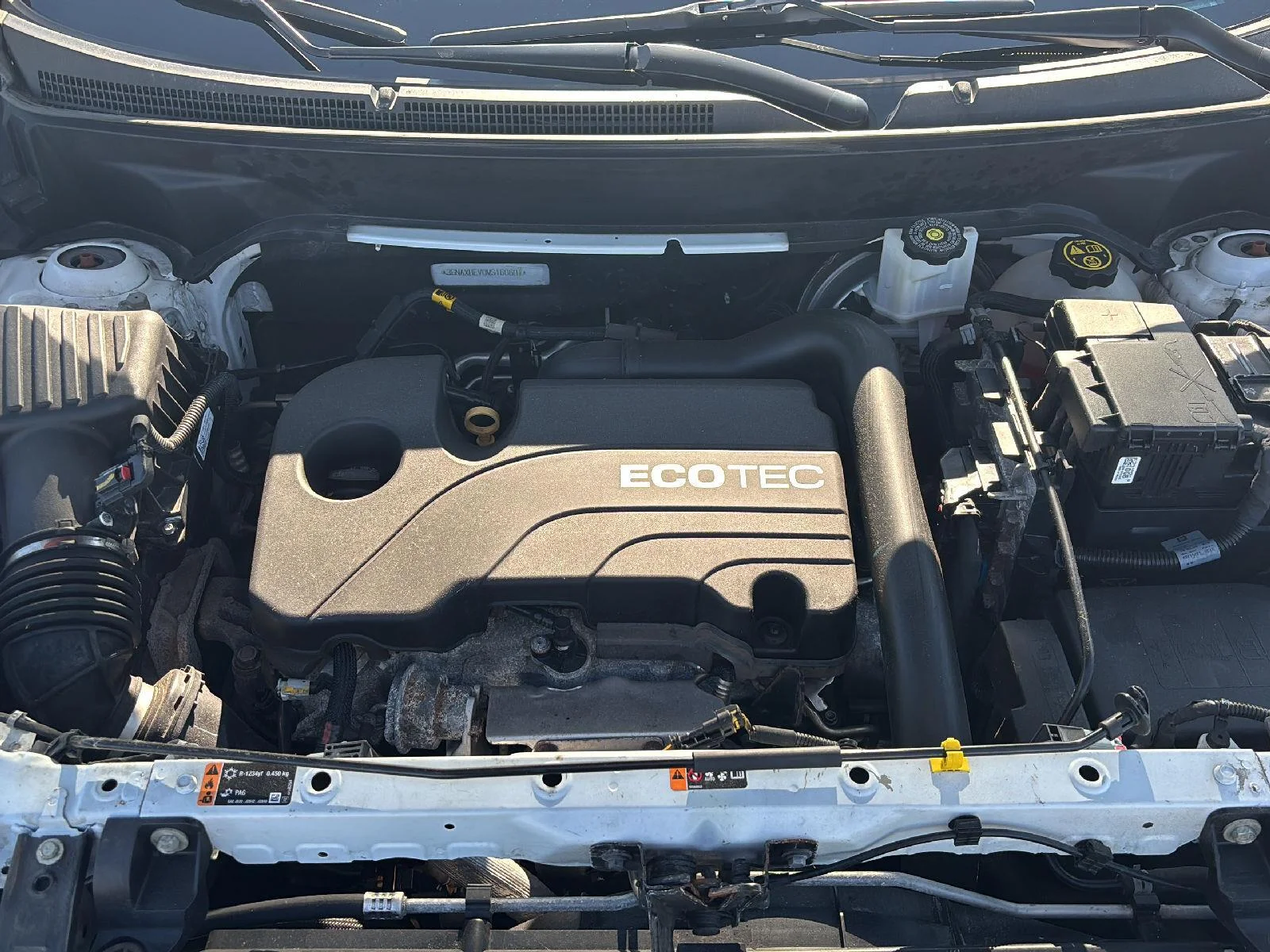 Used 2021 SUMMIT WHITE Chevrolet LS image 10