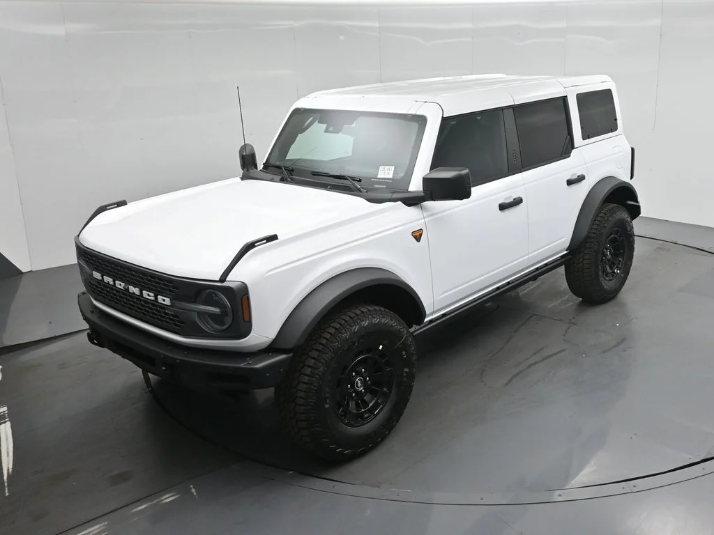 New 2026 Oxford White Ford Badlands image 34