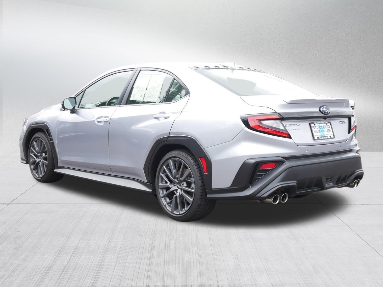 Used 2022 Ice Silver Metallic Subaru GT image 5