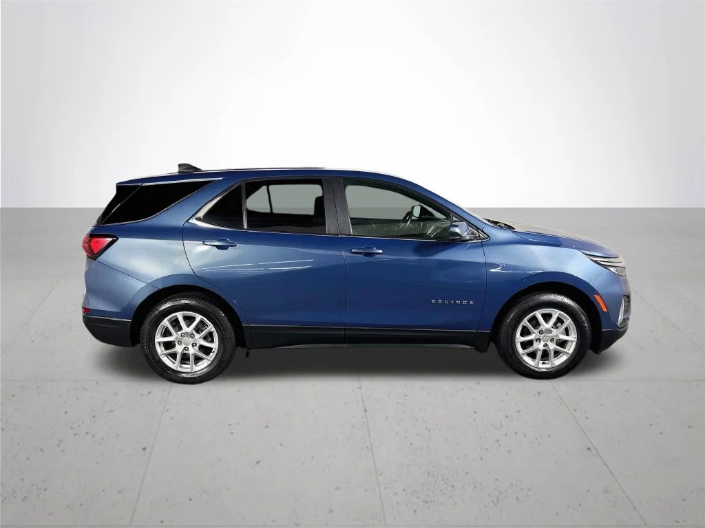 Used 2024 Blue Chevrolet LT image 5