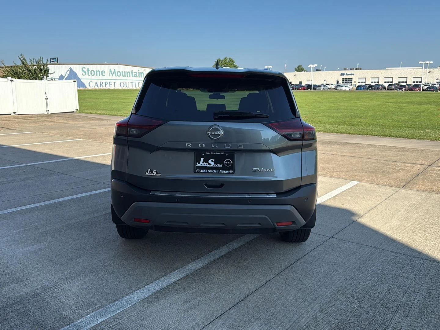 Certified Used 2023 Gun Metallic Nissan SV image 6