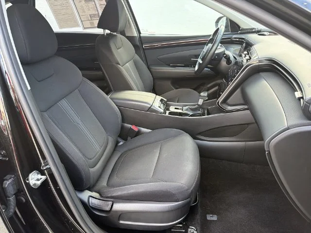 Used 2022 Black Hyundai XRT image 32
