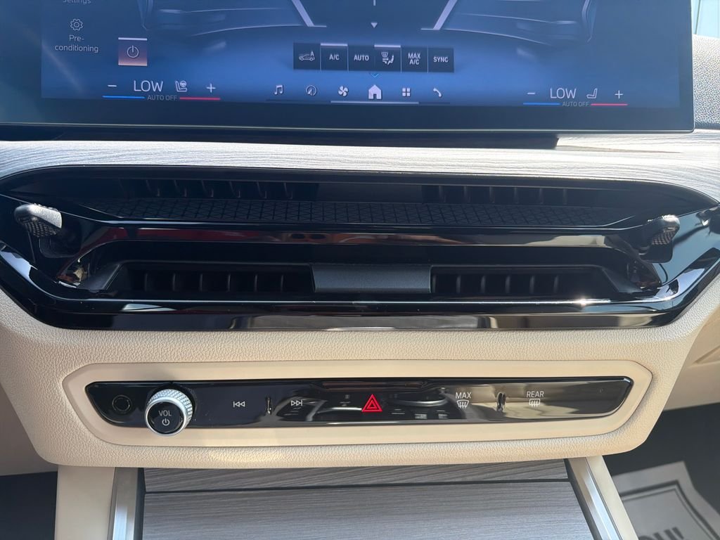 Used 2025 Green BMW 430i image 20