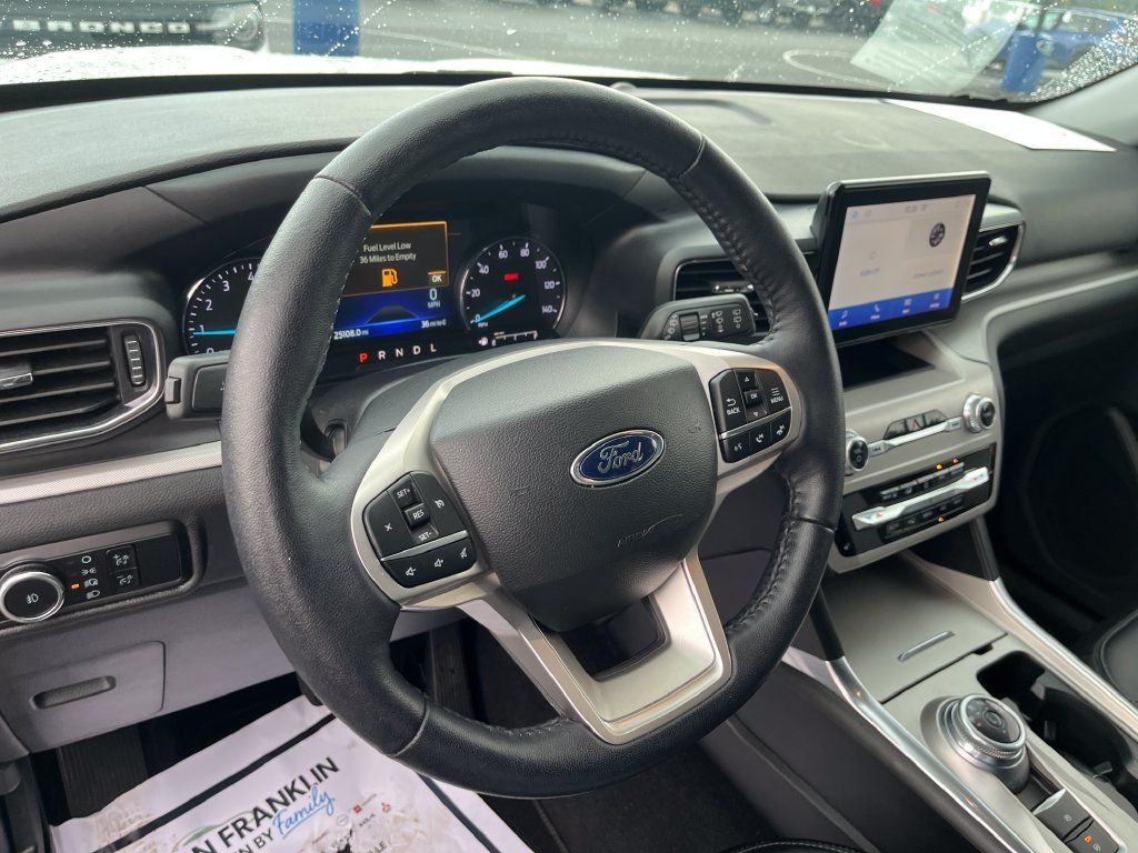 Used 2023 White Ford XLT image 14