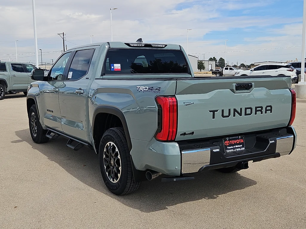 New 2026 Lunar Rock Toyota SR5 image 2
