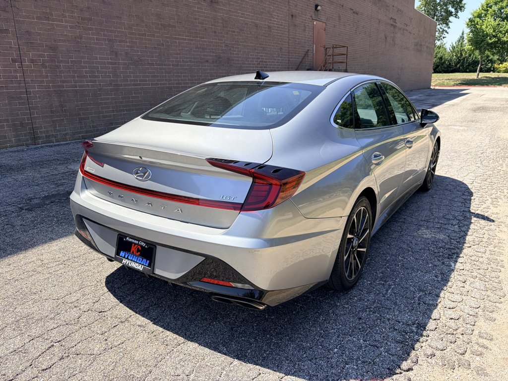 Used 2020 Shimmering Silver Pearl Hyundai SEL Plus image 5