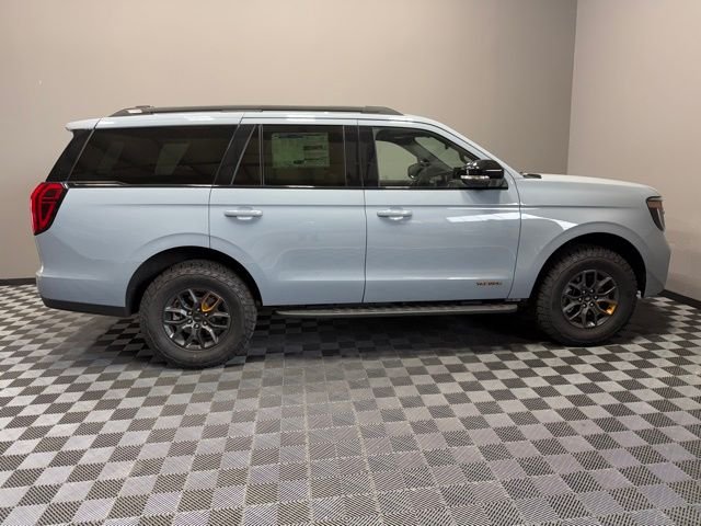 New 2026 Glacier Gray Metallic Tri-Coat Ford Tremor® image 7