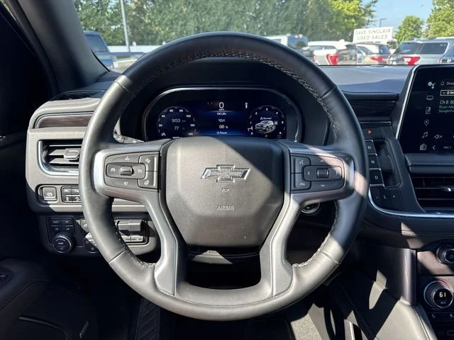 Used 2024 Black Chevrolet 4WD 4dr Z71 image 14