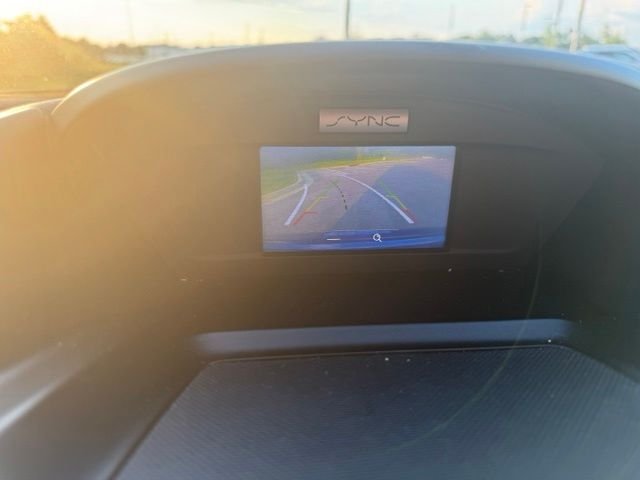 Used 2016 Blue Ford SE image 13