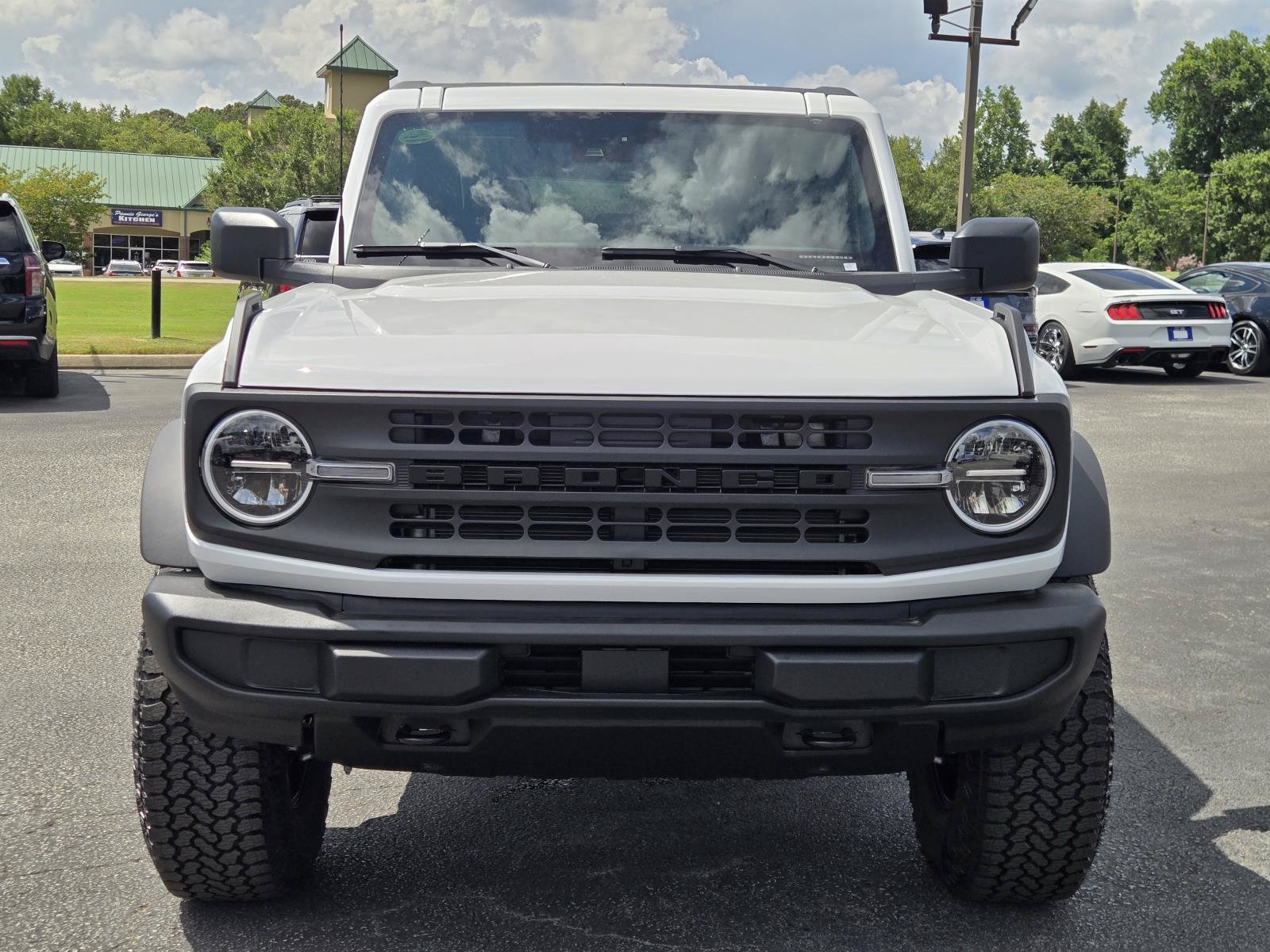 New 2026 Oxford White FORD Big Bend® image 3