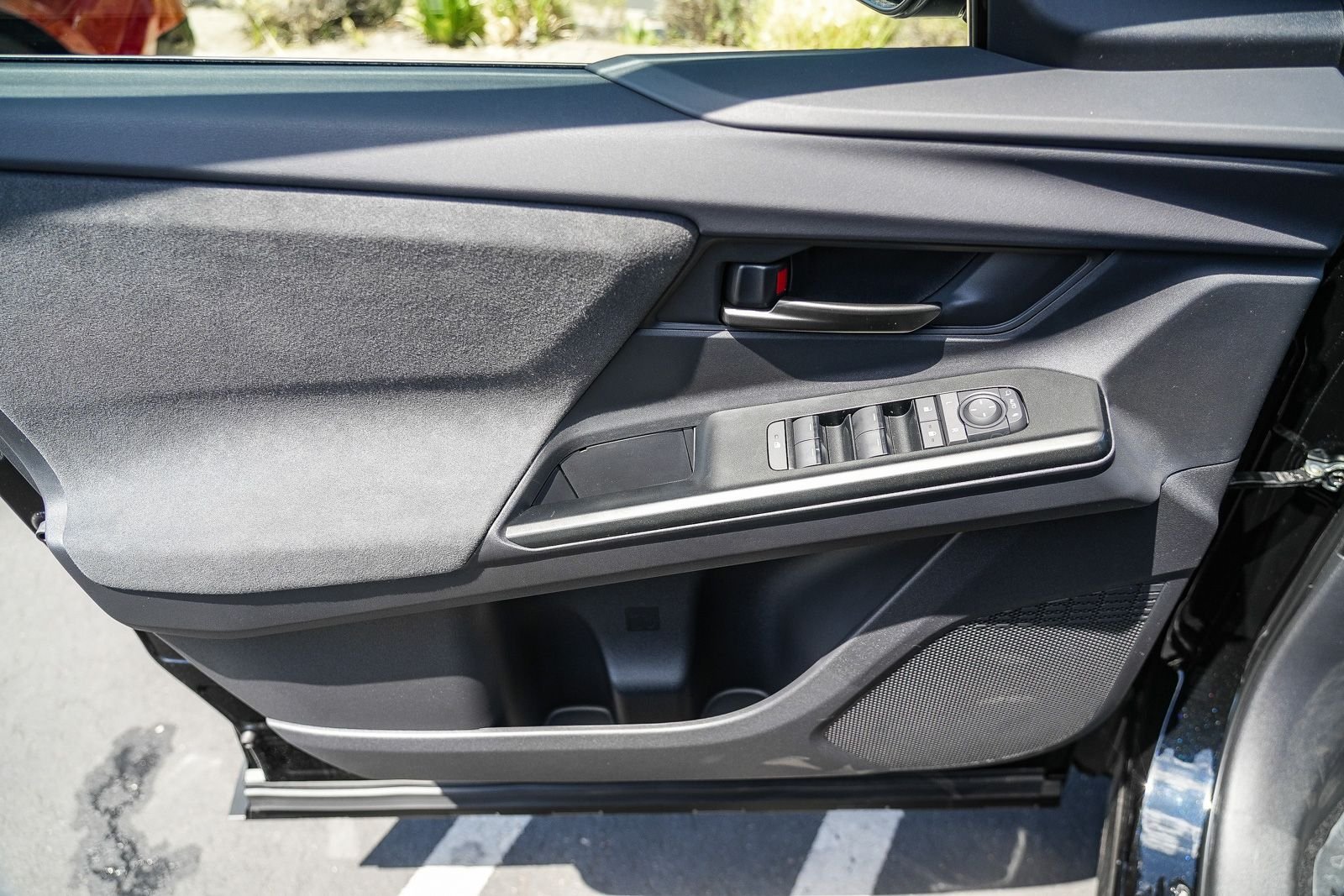 2026 Toyota C-HR SE - Photo 19