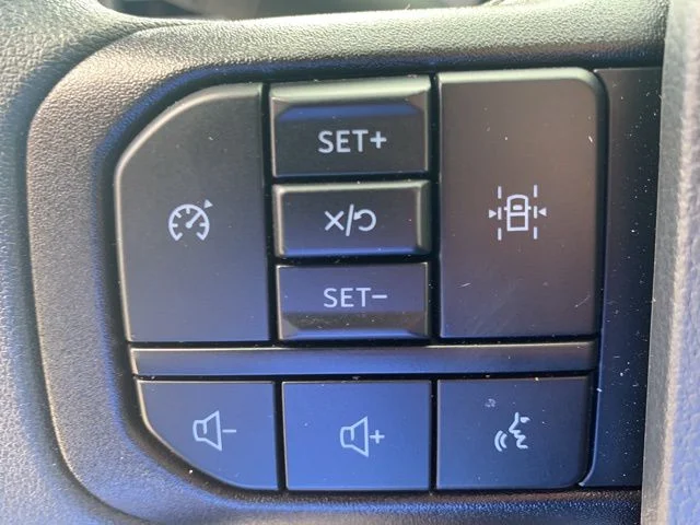 New 2025 Gray Ford XL image 27