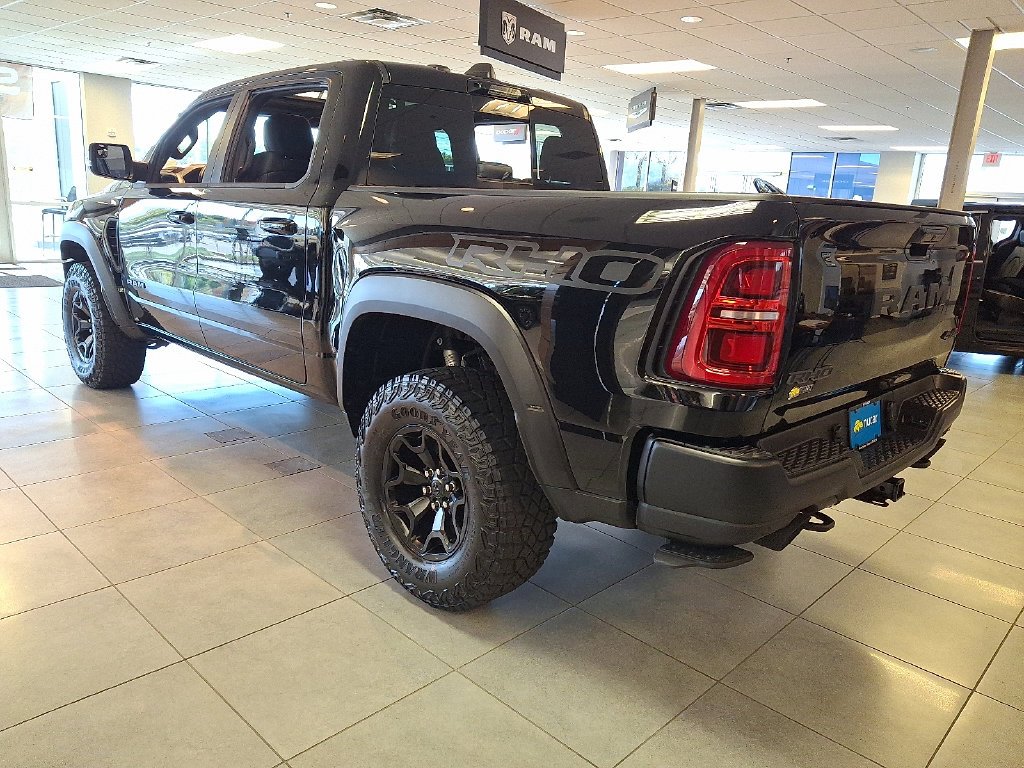 New 2026 Diamond Black Crystal Pearl-Coat Exterior Paint RAM RHO image 4