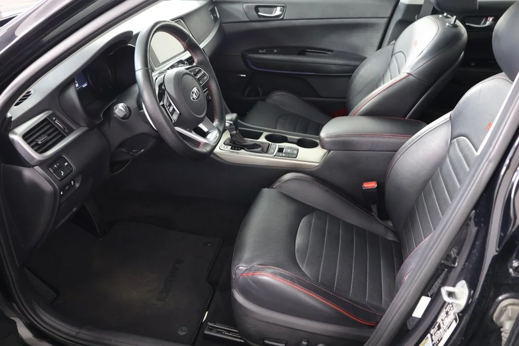 Used 2020 Black Kia SX image 20