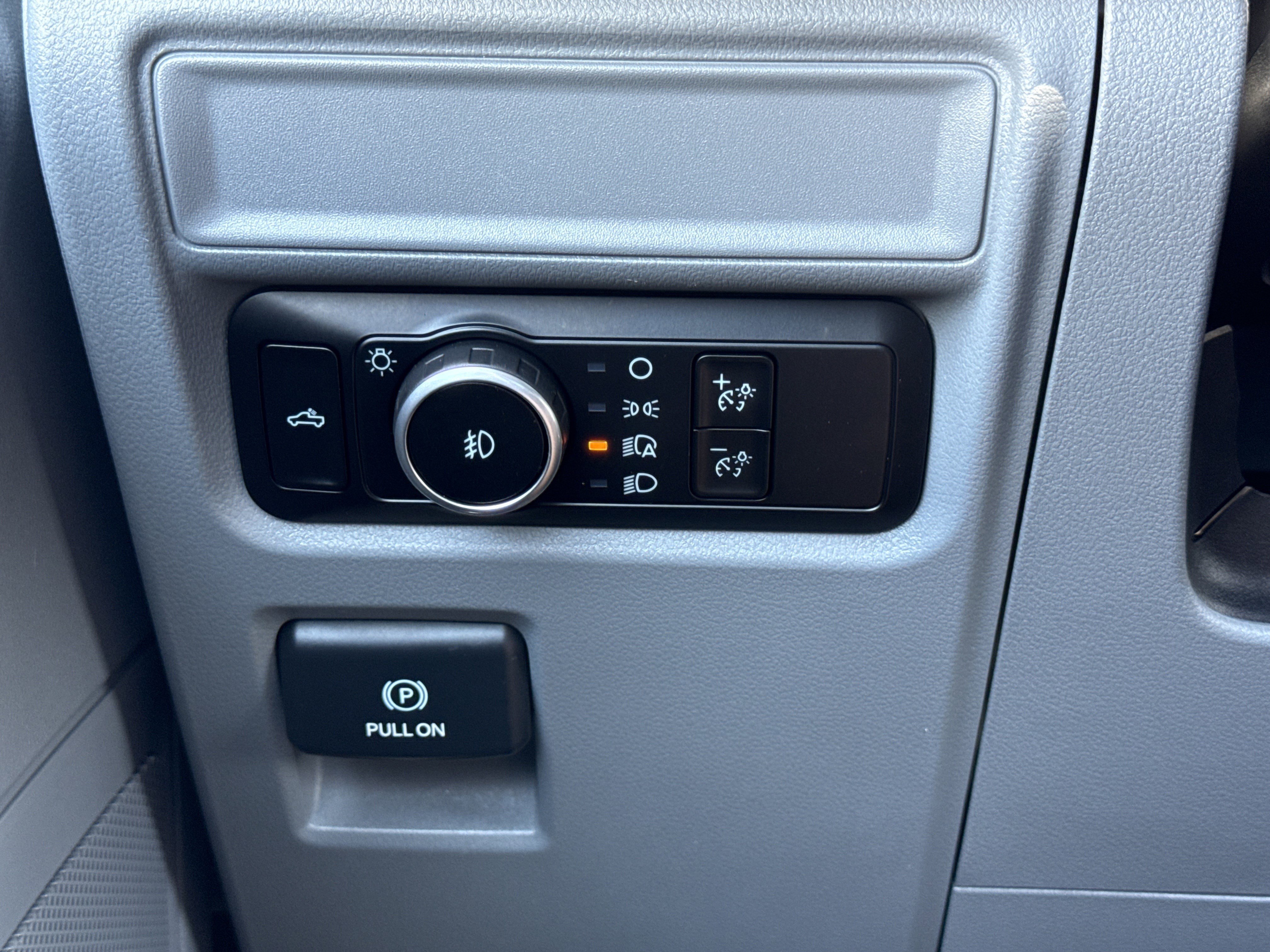 2023 Ford F-150 XLT - Photo 18