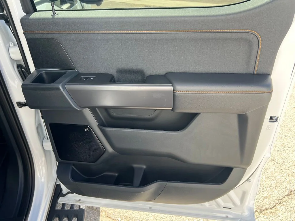 New 2026 Oxford White Ford Tremor® image 30