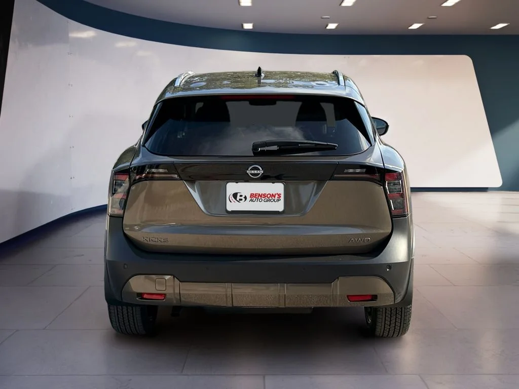 New 2027 Brown Nissan SR image 4
