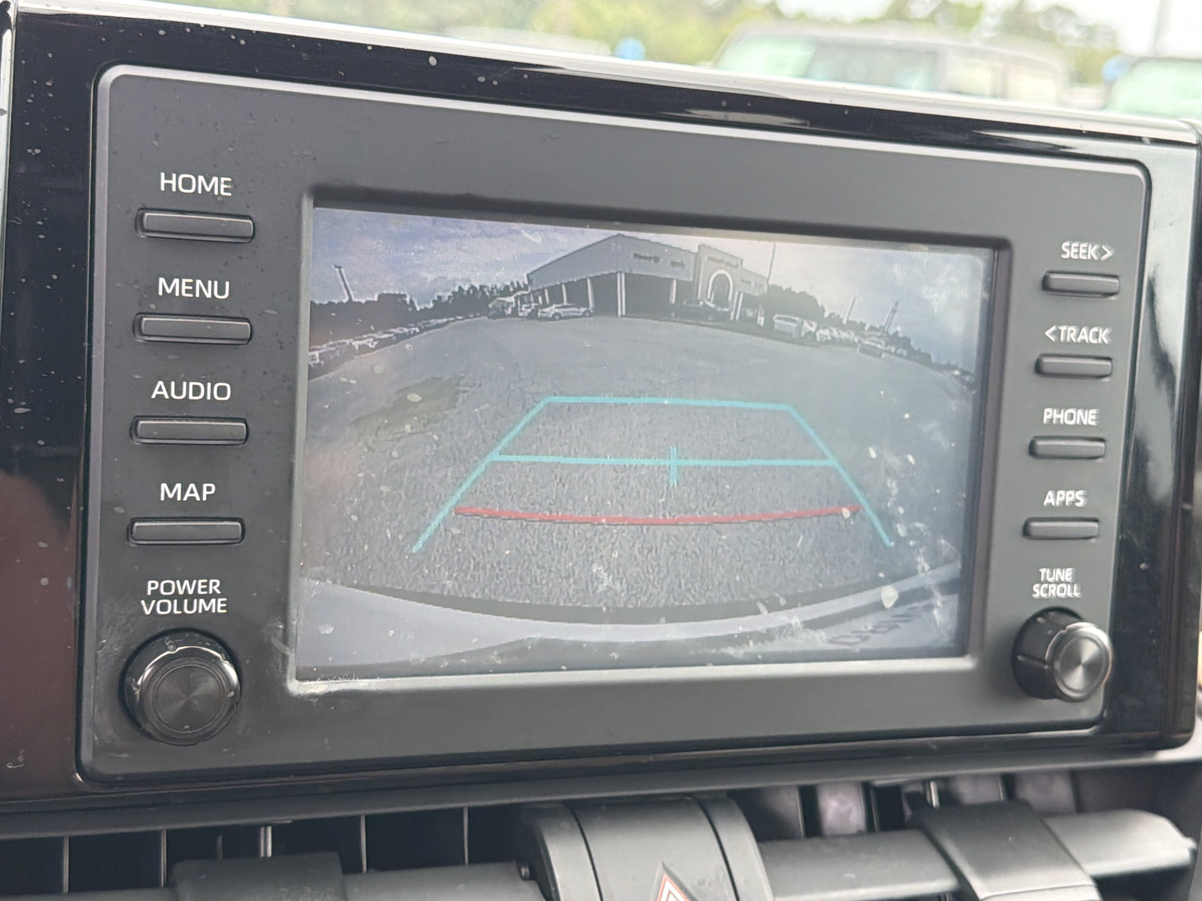 Used 2019 Super White Toyota XLE image 32